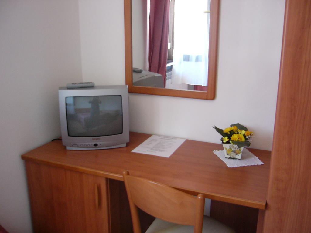 ヴィアレッジョ Nonna Alda Bed & Breakfast 部屋 写真